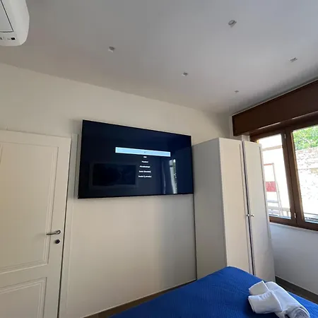 Coral White 索伦托